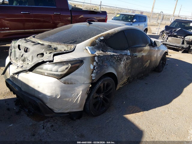 2015 HYUNDAI GENESIS KMHHU6KJ7FU121962 Photo 3