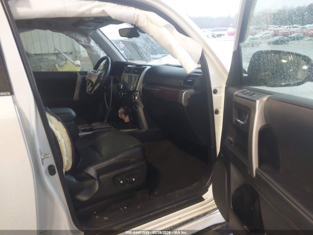 2023 TOYOTA 4RUNNER JTEDU5JR2P5303421 Photo 4