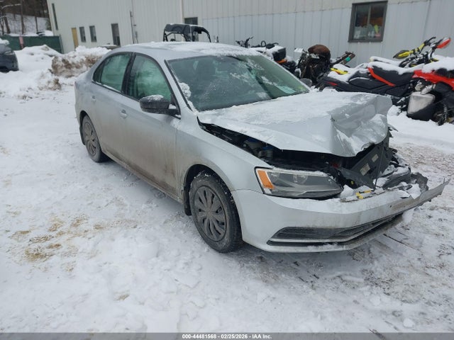 Продаж на аукціоні авто 2015 Volkswagen Jetta 2.0l S, vin: 3VW2K7AJ4FM271407, номер лоту: 44481568