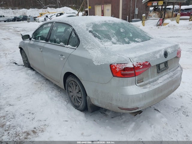 Продаж на аукціоні авто 2015 Volkswagen Jetta 2.0l S, vin: 3VW2K7AJ4FM271407, номер лоту: 44481568