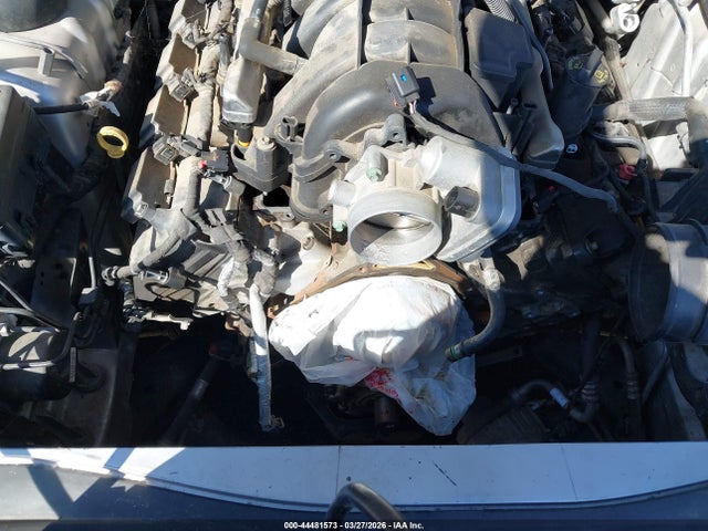 44481573 :رقم المزاد ، 2C3CA6CT2BH613873 vin ، 2011 Chrysler 300c مزاد بيع