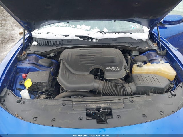 2C3CDXBG4NH208118 Dodge Charger Sxt Rwd
