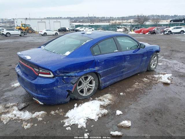 2C3CDXBG4NH208118 Dodge Charger Sxt Rwd