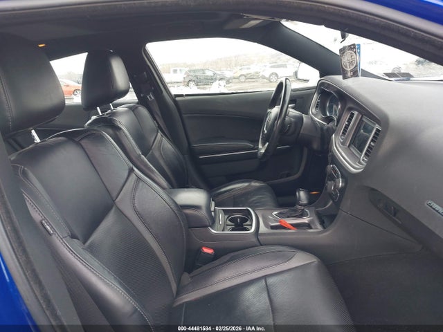 2C3CDXBG4NH208118 Dodge Charger Sxt Rwd