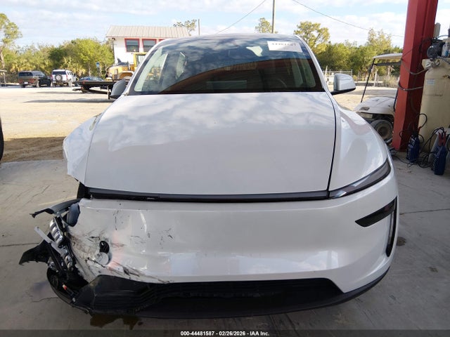 Продажа на аукционе авто 2026 Tesla Model Y, vin: 7SAYGDEE3TA401686, номер лота: 44481587