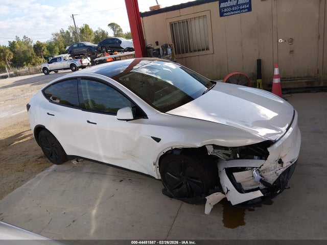 Продажа на аукционе авто 2026 Tesla Model Y, vin: 7SAYGDEE3TA401686, номер лота: 44481587