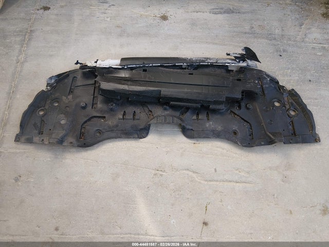 Продажа на аукционе авто 2026 Tesla Model Y, vin: 7SAYGDEE3TA401686, номер лота: 44481587