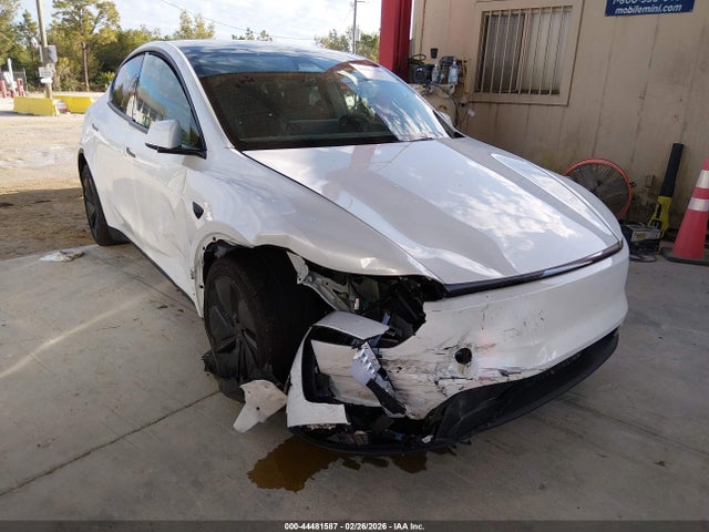 Продажа на аукционе авто 2026 Tesla Model Y, vin: 7SAYGDEE3TA401686, номер лота: 44481587