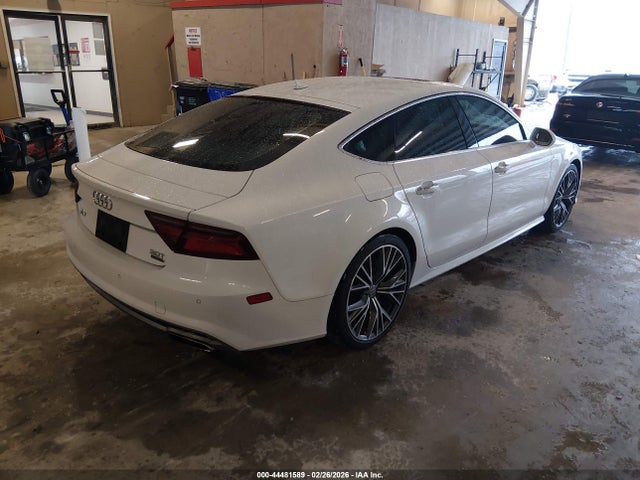 2016 AUDI A7 WAU2GAFC4GN097645 Photo 3