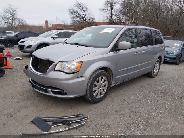 Продажа на аукционе авто 2015 Chrysler Town & Country Touring, vin: 2C4RC1BG3FR587565, номер лота: 44481600