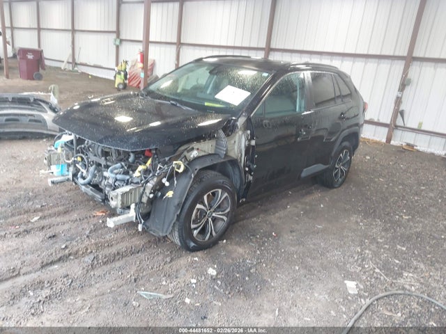 Toyota RAV4 LE 2019 2T3H1RFV0KW046322 Image 2