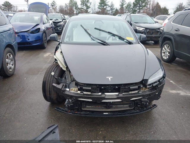 2025 Tesla Model 3 Long Range Rear-wheel Drive/standard Rear-wheel Drive მანქანა იყიდება აუქციონზე, vin: 5YJ3E1EA1SF010630, აუქციონის ნომერი: 44481670