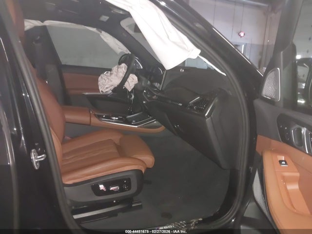 5UX33EM0XT9120317 BMW X7 M60i