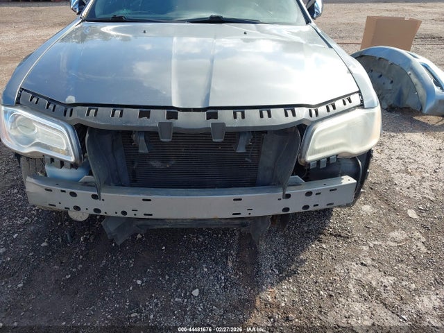 2011 CHRYSLER 300C 2C3CA6CT3BH592323 Photo 5