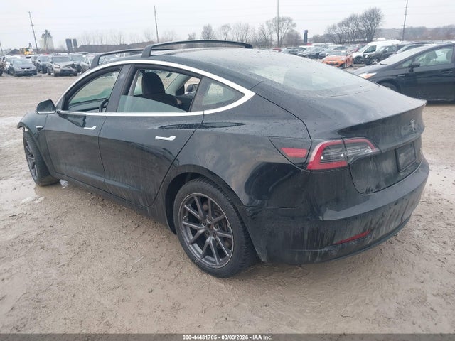 2019 TESLA MODEL 3 5YJ3E1EB5KF191241 Photo 2