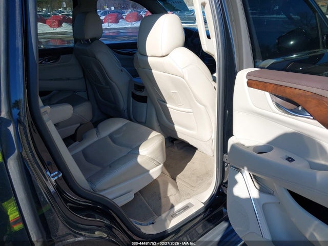 Aukcja sprzedaży 2017 Cadillac Escalade Luxury, vin: 1GYS3BKJ0HR121307, numer aukcji: 44481752