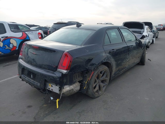2021 CHRYSLER 300 2C3CCABG2MH545997 Photo 3