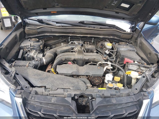 44481805 :رقم المزاد ، JF2SJAGC5JH461842 vin ، 2018 Subaru Forester 2.5i Premium مزاد بيع