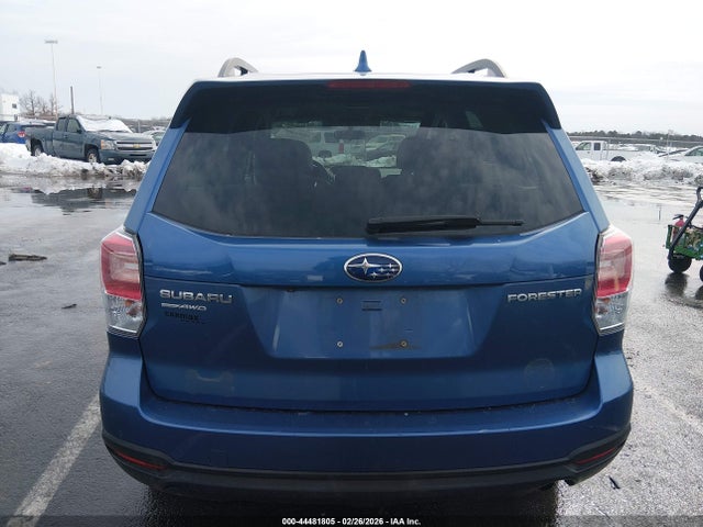 44481805 :رقم المزاد ، JF2SJAGC5JH461842 vin ، 2018 Subaru Forester 2.5i Premium مزاد بيع