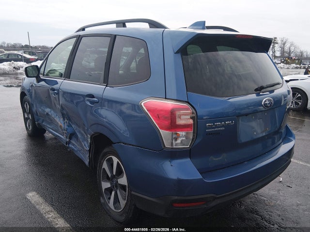 44481805 :رقم المزاد ، JF2SJAGC5JH461842 vin ، 2018 Subaru Forester 2.5i Premium مزاد بيع