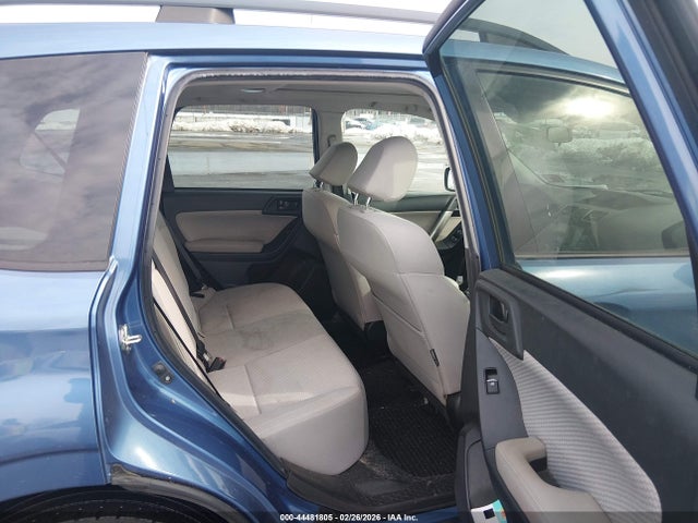 44481805 :رقم المزاد ، JF2SJAGC5JH461842 vin ، 2018 Subaru Forester 2.5i Premium مزاد بيع