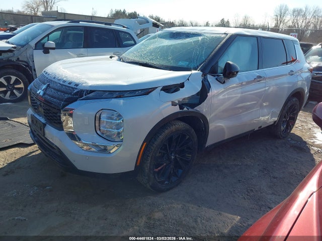 2023 MITSUBISHI OUTLANDER JA4J4UA85PZ040997 Photo 1