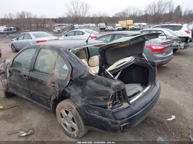 Продаж на аукціоні авто 2002 Volkswagen Jetta Gls, vin: 3VWSK69M22M132427, номер лоту: 44481829