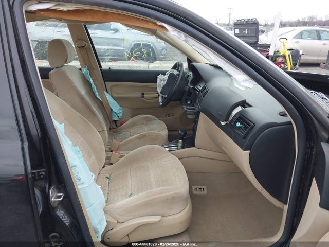 Продаж на аукціоні авто 2002 Volkswagen Jetta Gls, vin: 3VWSK69M22M132427, номер лоту: 44481829