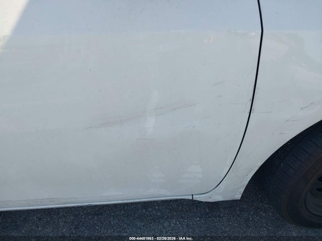 Продажа на аукционе авто 2017 Toyota Corolla Le, vin: 2T1BURHE1HC803547, номер лота: 44481863