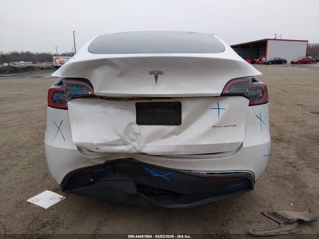 44481864 :رقم المزاد ، 5YJYGDEE8MF077782 vin ، 2021 Tesla Model Y Long Range Dual Motor All-wheel Drive مزاد بيع