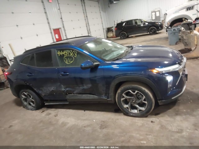 Продажа на аукционе авто 2024 Chevrolet Trax Fwd Lt, vin: KL77LHE22RC079338, номер лота: 44481868