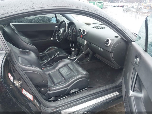 44481872 :رقم المزاد ، TRUWT28N611014127 vin ، 2001 Audi Tt مزاد بيع