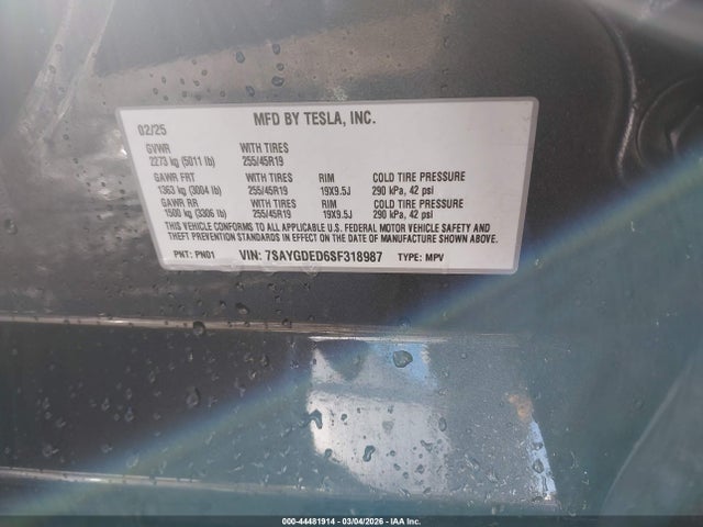 2025 Tesla Model Y Long Range Single Motor Rear-wheel Drive მანქანა იყიდება აუქციონზე, vin: 7SAYGDED6SF318987, აუქციონის ნომერი: 44481914