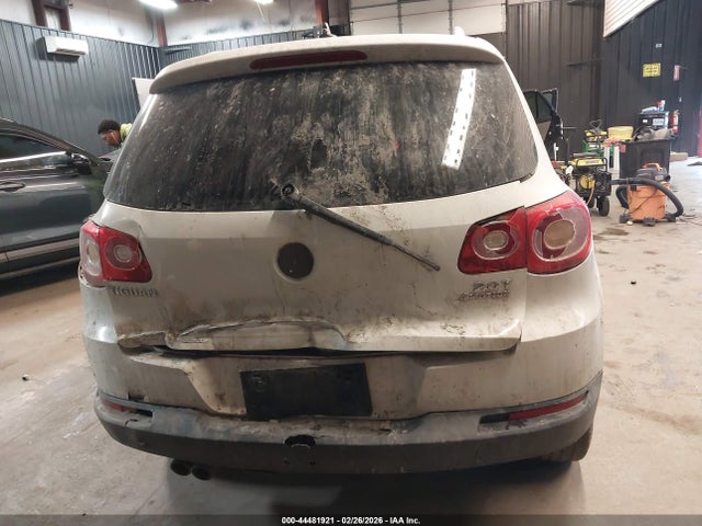 Продажа на аукционе авто 2011 Volkswagen Tiguan Se, vin: WVGBV7AX0BW513369, номер лота: 44481921