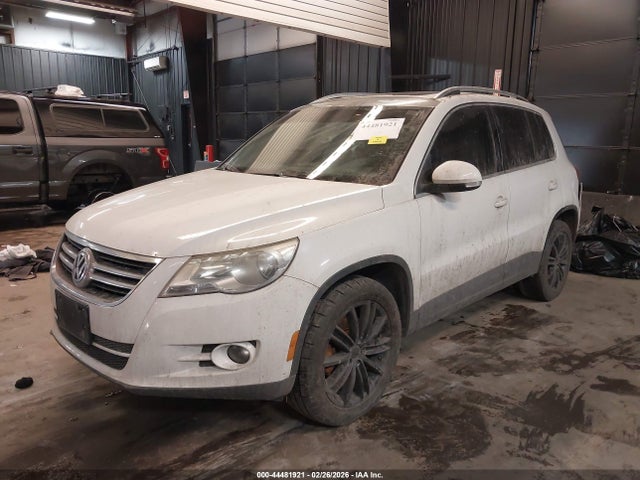 Продажа на аукционе авто 2011 Volkswagen Tiguan Se, vin: WVGBV7AX0BW513369, номер лота: 44481921