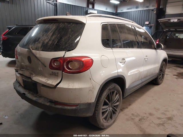 Продажа на аукционе авто 2011 Volkswagen Tiguan Se, vin: WVGBV7AX0BW513369, номер лота: 44481921