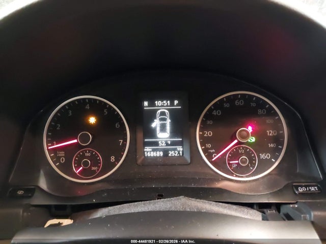 Продажа на аукционе авто 2011 Volkswagen Tiguan Se, vin: WVGBV7AX0BW513369, номер лота: 44481921