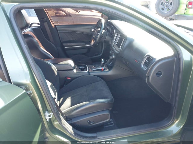 44481932 :رقم المزاد ، 2C3CDXGJ7MH565358 vin ، 2021 Dodge Charger Scat Pack Rwd مزاد بيع