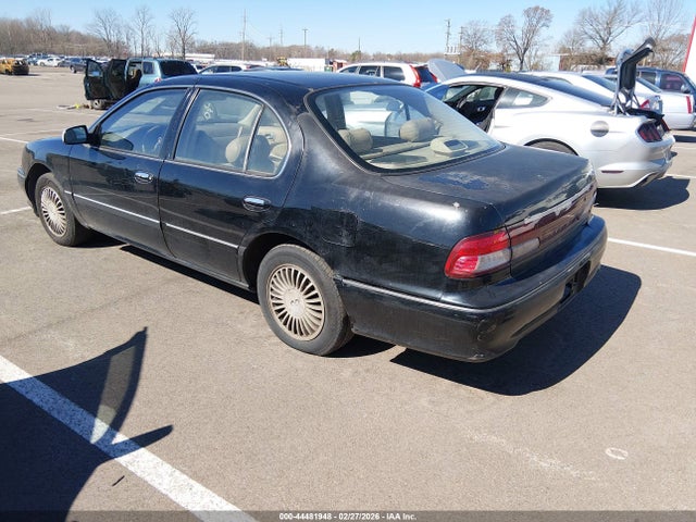 44481948 :رقم المزاد ، JNKCA21A7WT614305 vin ، 1998 Infiniti I30 Standard/touring مزاد بيع
