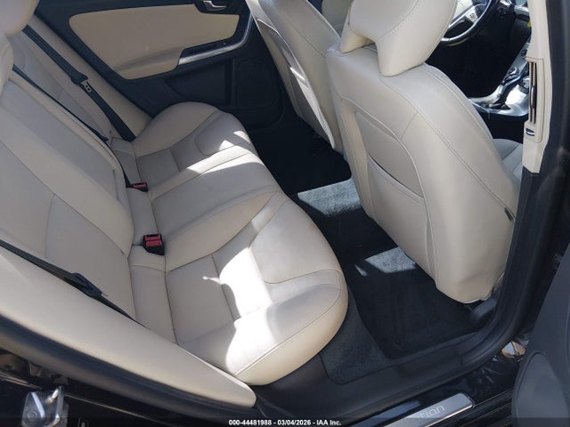 Aukcja sprzedaży 2018 Volvo S60 Inscription T5, vin: LYV402HKXJB179591, numer aukcji: 44481988