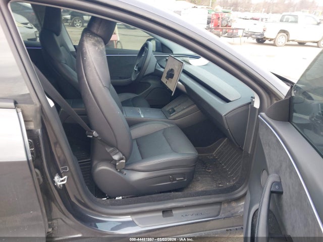 2025 Tesla Model 3 Long Range All-wheel Drive მანქანა იყიდება აუქციონზე, vin: 5YJ3E1EBXSF898142, აუქციონის ნომერი: 44481997