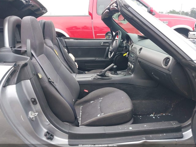 44482014 :رقم المزاد ، JM1NC2JF1C0225527 vin ، 2012 Mazda Mx-5 Miata Sport مزاد بيع