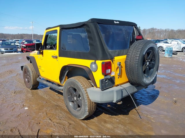 2012 JEEP WRANGLER 1C4AJWAG2CL130705 Photo 2