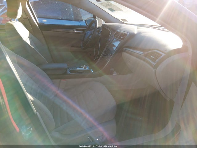 Ford Fusion Hybrid Se 2019 3FA6P0LU0KR243692 Image 5