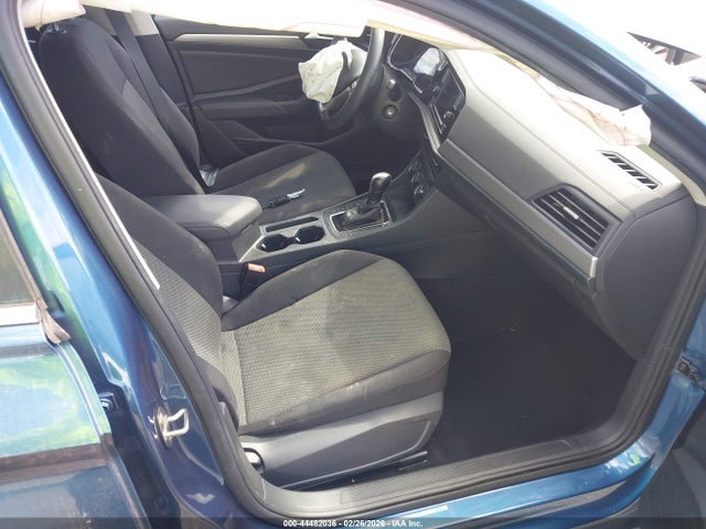 Продажа на аукционе авто 2021 Volkswagen Jetta 1.4t R-line/1.4t S/1.4t Se, vin: 3VWC57BU6MM001788, номер лота: 44482036