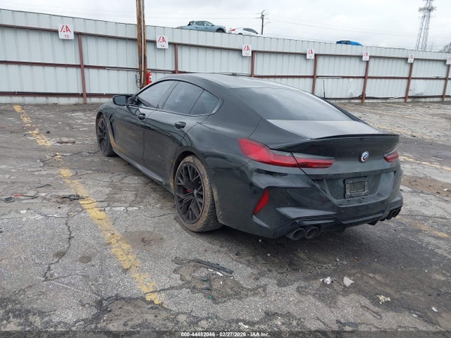 2023 BMW M8 GRAN COUPE WBSGV0C06PCL37737 Photo 2
