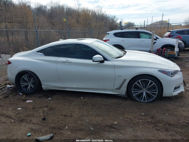 44482052 :رقم المزاد ، JN1EV7EL1KM291240 vin ، 2019 Infiniti Q60 3.0t Luxe مزاد بيع