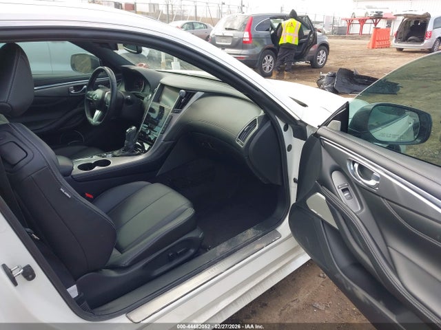 44482052 :رقم المزاد ، JN1EV7EL1KM291240 vin ، 2019 Infiniti Q60 3.0t Luxe مزاد بيع