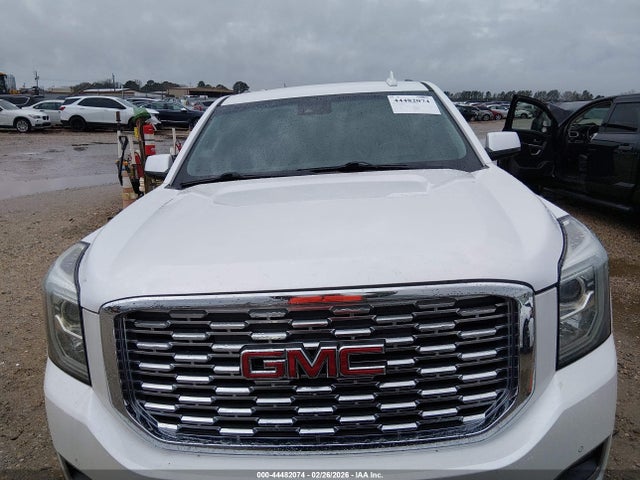 44482074 :رقم المزاد ، 1GKS2HKJ0KR196662 vin ، 2019 Gmc Yukon Xl Denali مزاد بيع
