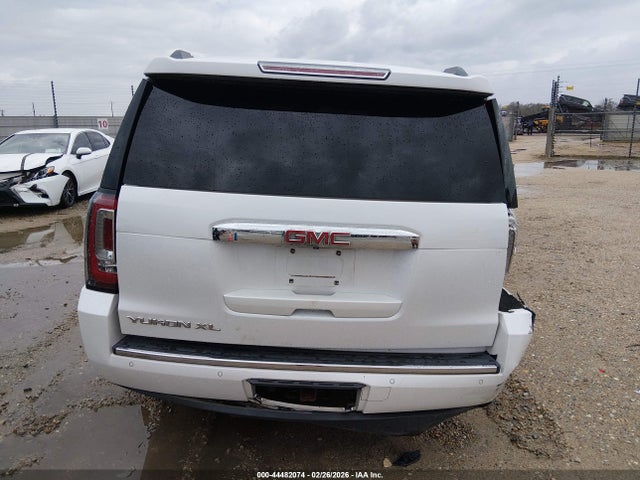 44482074 :رقم المزاد ، 1GKS2HKJ0KR196662 vin ، 2019 Gmc Yukon Xl Denali مزاد بيع